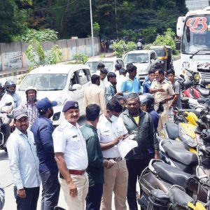 50 percent rebate on pending traffic violation fine: City Police net Rs. 50.23 lakh in two days