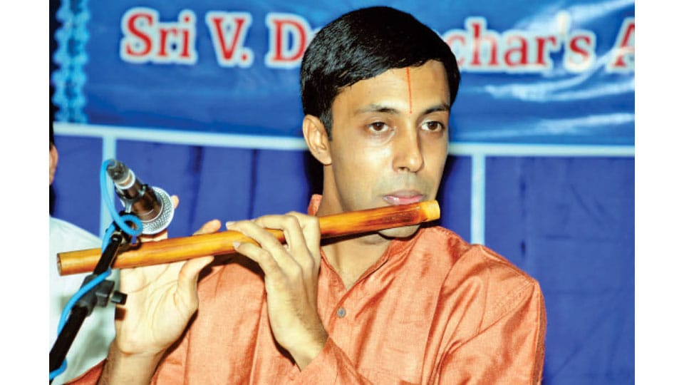 Mysore Vasudevacharya’s 61st death anniversary Flute recital by Vamshidhar