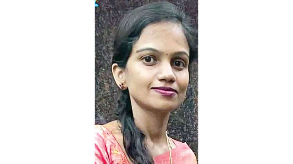 Woman meets watery grave in Kapila River