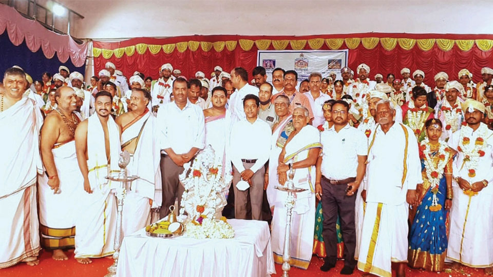 60 couples tie knot at ‘Saptapadi’ Mass Marriage at Nanjangud Temple