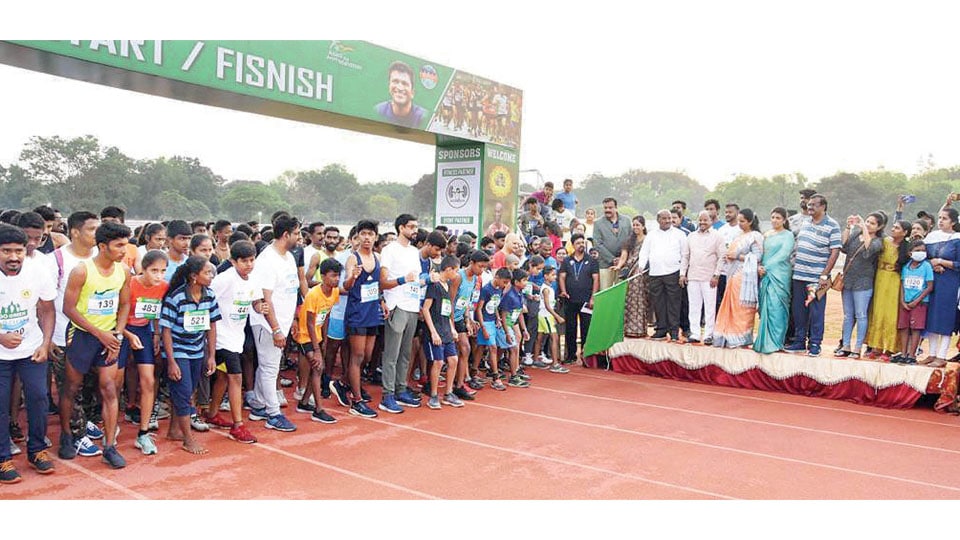 Go Green, Go Clean: Hundreds of people run to remember ‘Power Star’ Puneeth