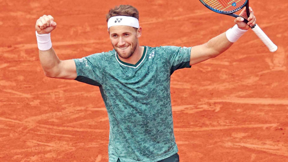 French Open 2022 Quarter-Finals: Ruud outlasts Rune to reach first major semi-final