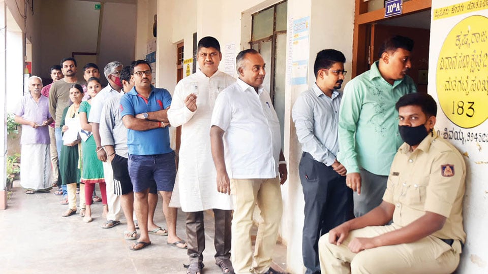 Legislative Council Polls from South Graduates Constituency: Many old voters return disappointed after names left out in new electoral rolls