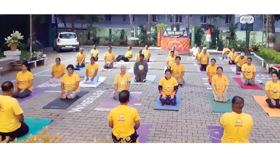 Youth Hostel holds Yoga session