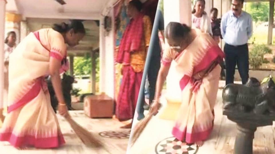 Presidential candidate Droupadi Murmu sweeps temple floor