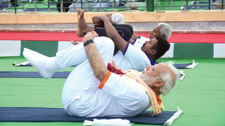 Bend it like Modi: PM’s perfect Yoga postures