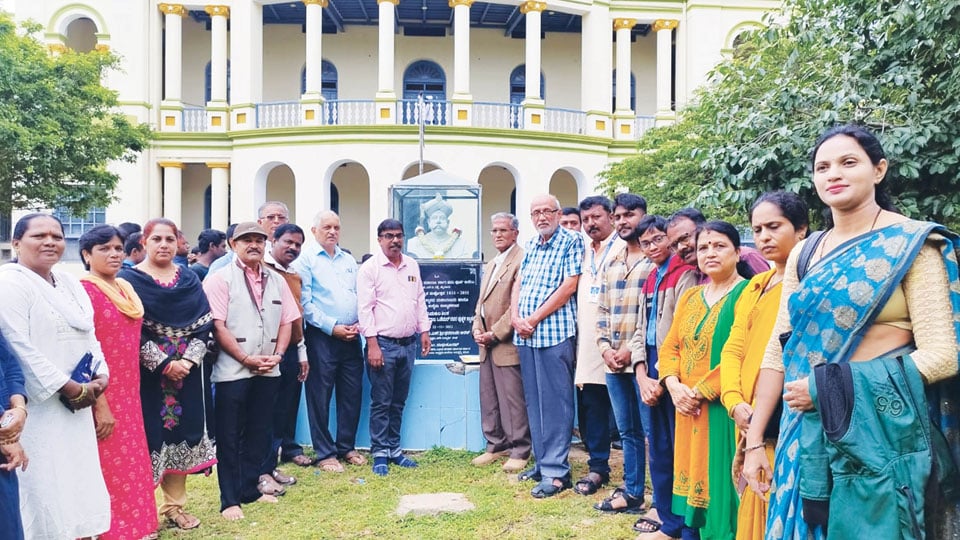 Release grants for Maharaja’s PU College restoration works: Sridhar Raje Urs
