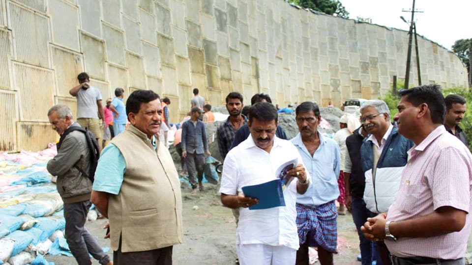 Kodagu DC Office retaining wall fiasco: MLAs visit spot, to raise issue in Petition Committee
