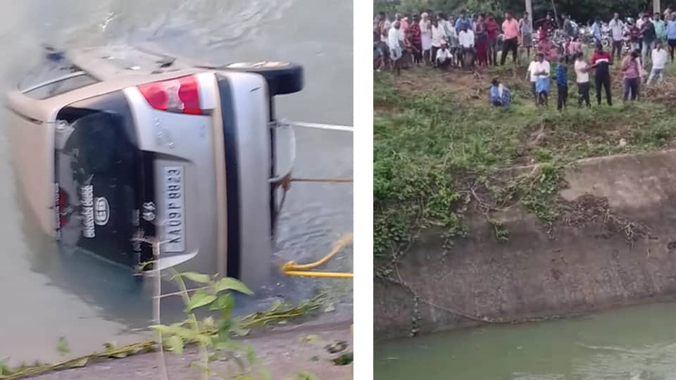Car with 3 advocates falls into canal: One hospitalised