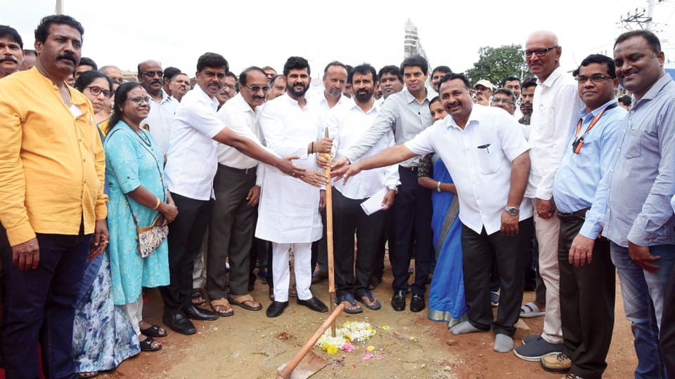 Piped gas project launched in Vijayanagar I Stage