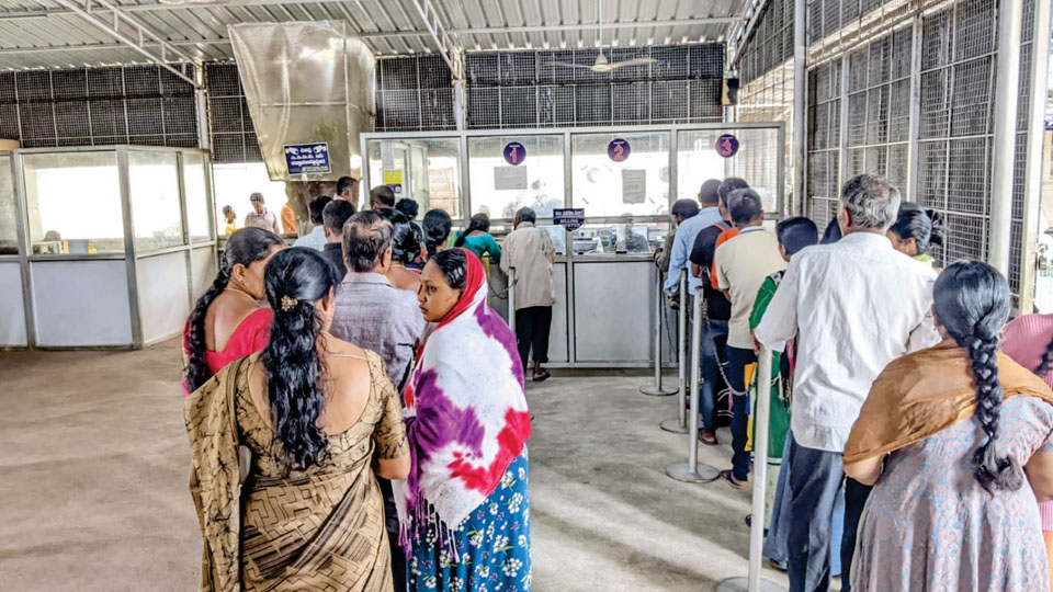 Crowding at K.R. Hospital OPD: Steps to solve problems