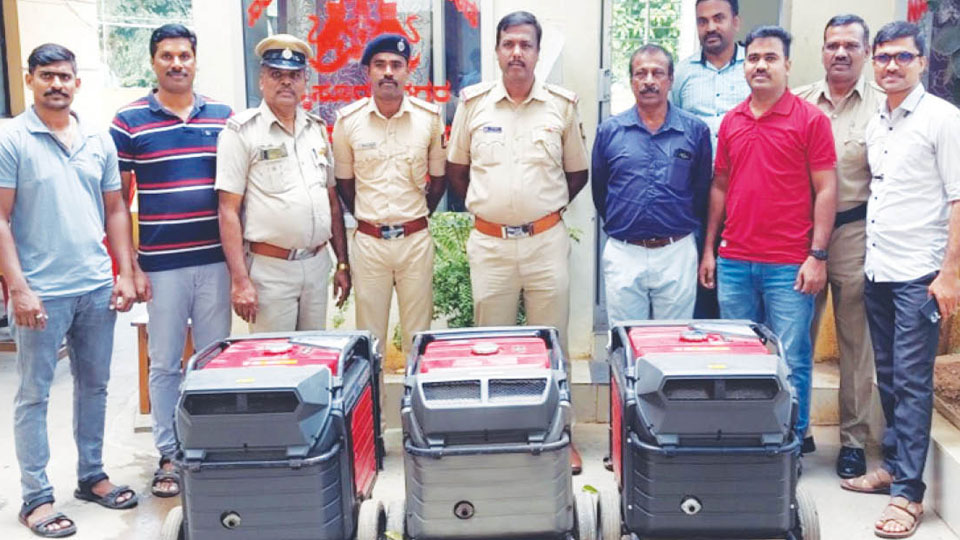 Generator thieves arrested