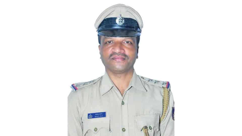 Vidyaranyapuram Inspector G.C. Raja among 18 Police personnel to bag President’s Gold Medal