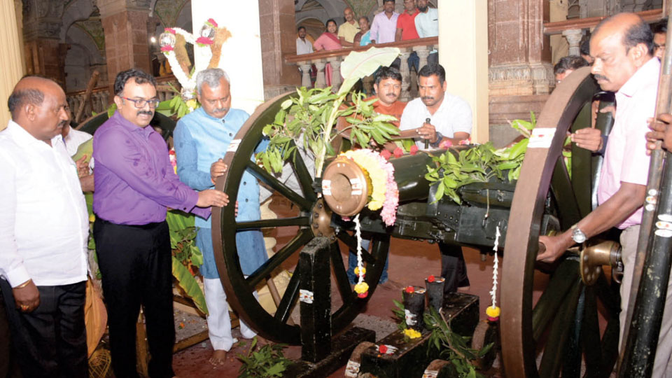 Dasara 2022: Traditional puja offered to Palace cannons