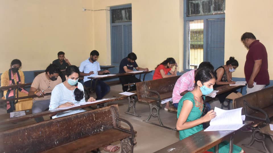 Thousands appear for KPTCL exam in city