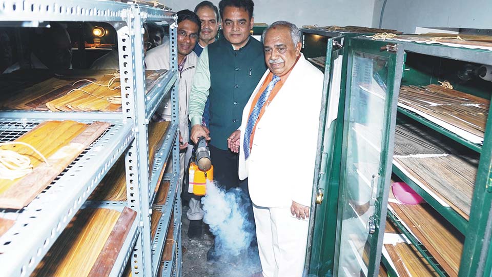 Digitisation of rare palm-leaf manuscripts: Minister opens full-fledged Fumigation Chamber at ORI