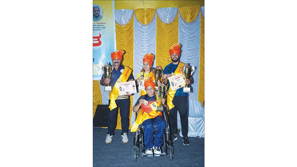 State-level Dasara Arm Wrestling Competition: Mysuru’s Puneeth bags ‘Dasara Shri’ title
