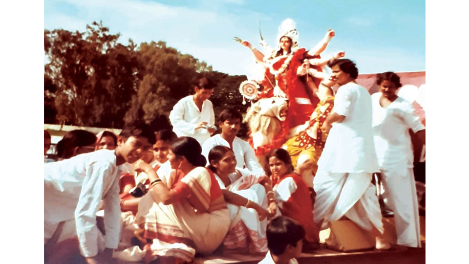 When Bengalis of Mysuru won Best Tableau Award during Dasara-1980