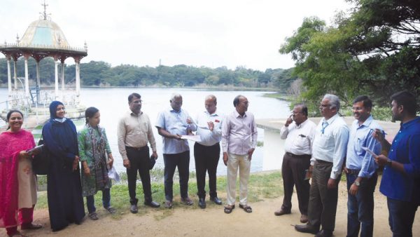 Seepage Threat To Kukkarahalli Lake Bund: KERS Engineers Collect Soil ...