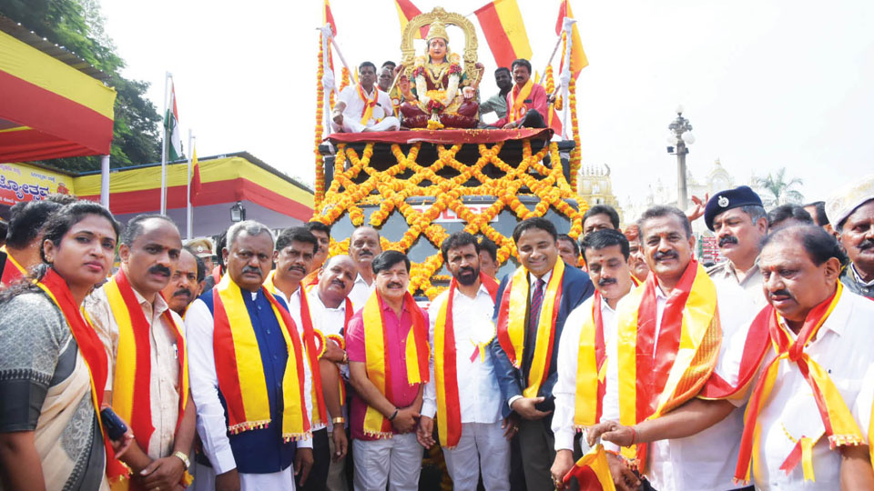 Traditional celebrations mark grand Kannada Rajyotsava in city