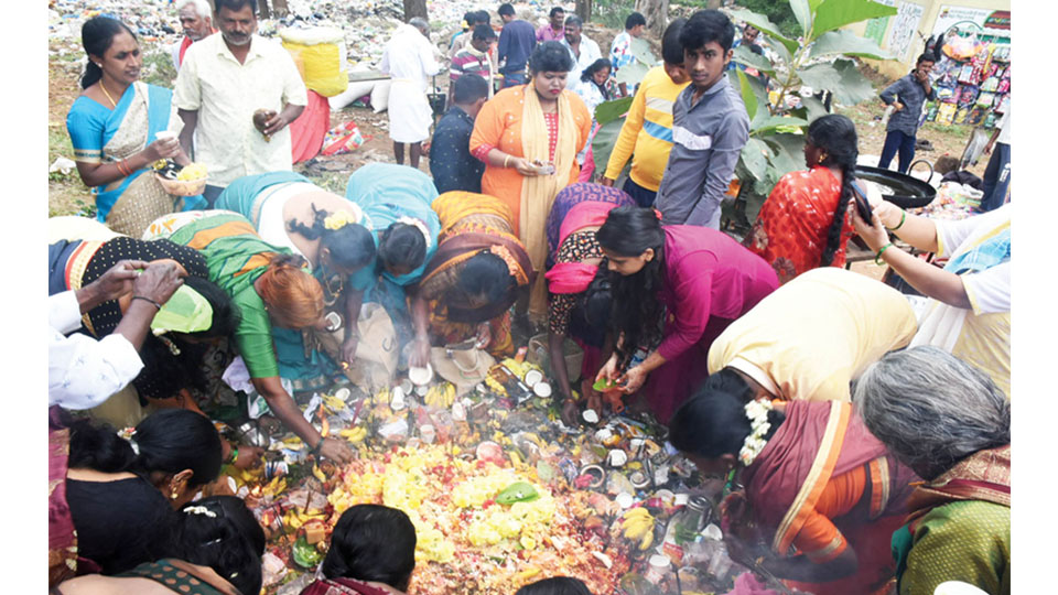 Subramanyeshwara Shashti: Lowkey celebrations at Siddalingapura Temple