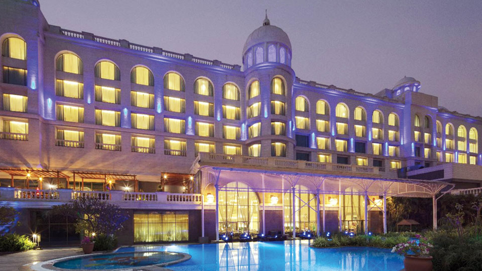 Radisson Blu Plaza wins ‘Luxury Destination Hotel Award’