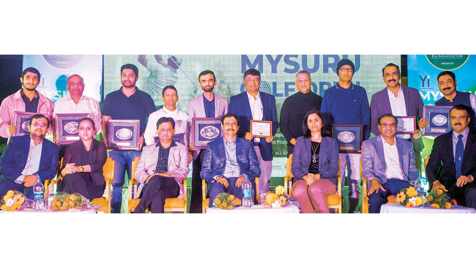 Prize winners of Inaugural Edition of Yi Open Golf Championship 2022