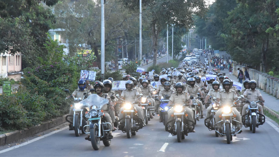 Cops take out bike rally to prevent crimes