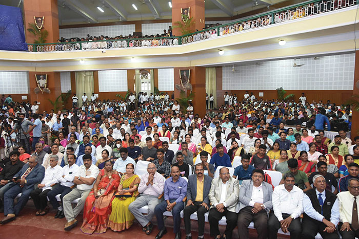 Bulan Pemerintahan yang Baik diamati di Mysore Varsity