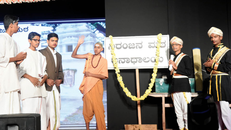 RK Vidyashala students recreate Swami Vivekananda’s visit to city