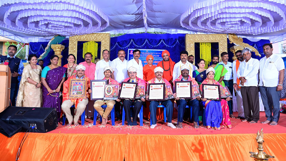 City ENT Surgeon conferred ‘Kaayaka Seva’ Award