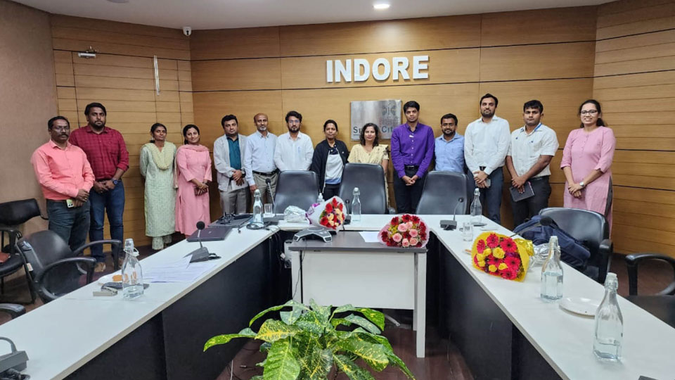 MCC team visits Indore for tips on waste management