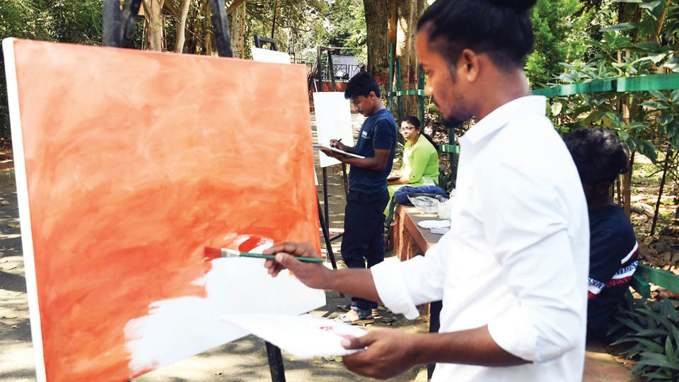 Bahuroopi-2022: Painting camp begins
