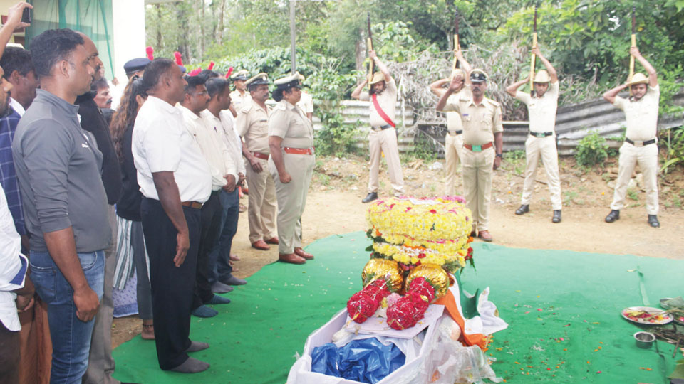 Last rites of soldier held with State honours