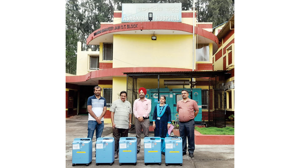 5 oxygen concentrators donated