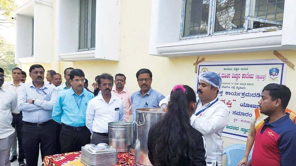 No hunger pangs for students of Maharani’s Science College