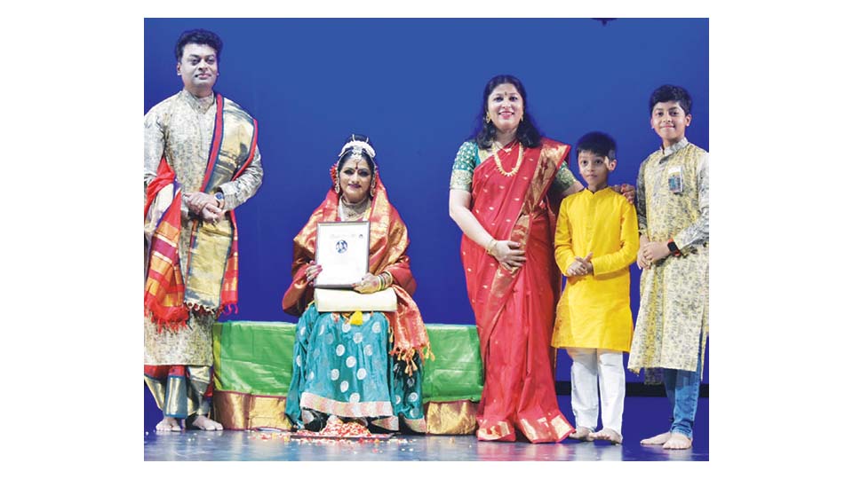 ‘Nruthya Bhushana’ title conferred