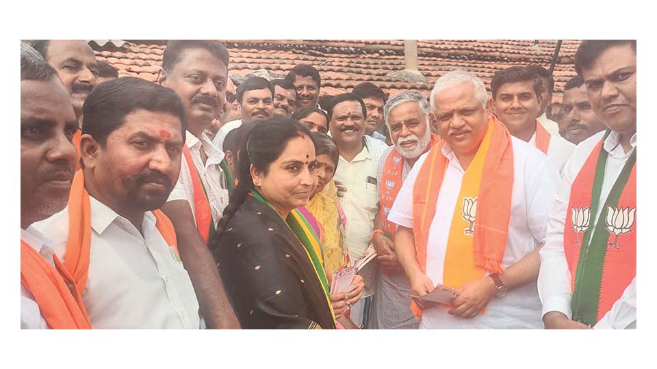 Top BJP leader B.L. Santosh calls upon party workers to educate voters on Govt. programmes