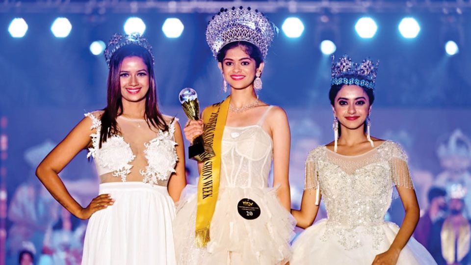 Mysurean crowned as ‘Miss Teen South India’