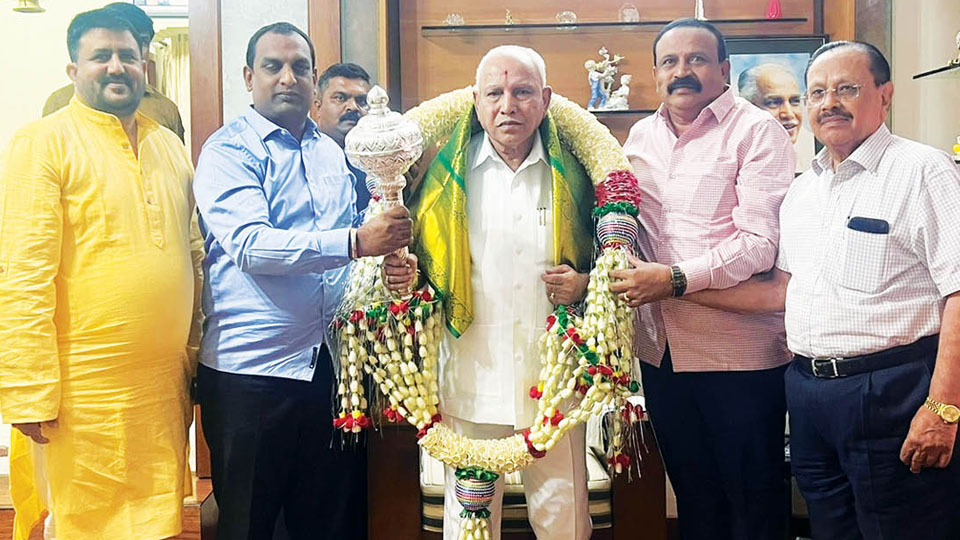 BSY greeted on his 80th birthday