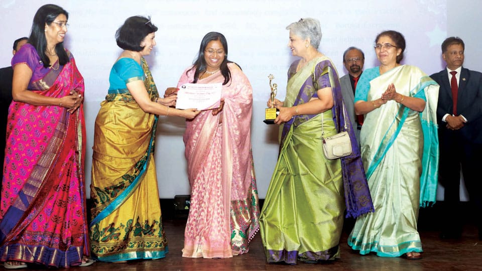 FKCCI confers District Women’s Achiever Award