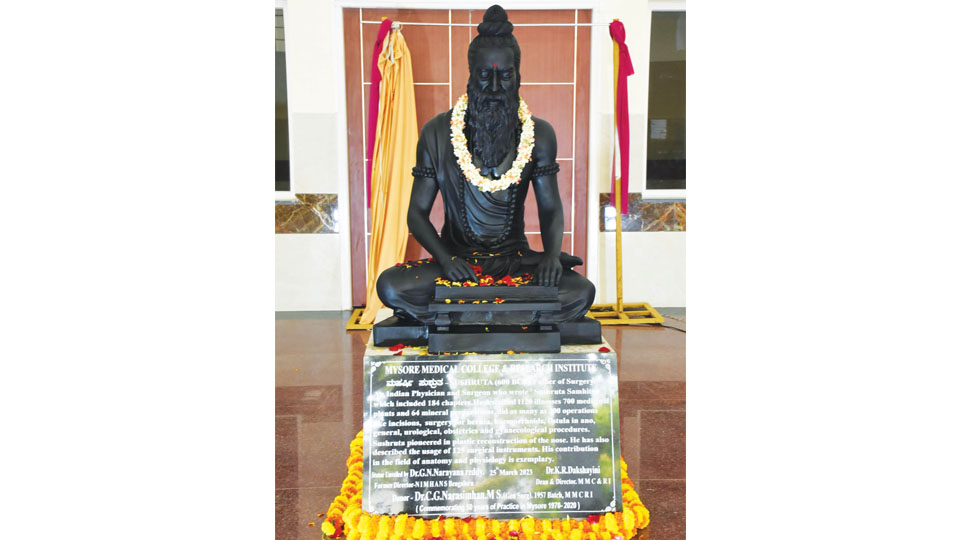 ‘Maharshi Sushruta’ statue unveiled at MMC&RI