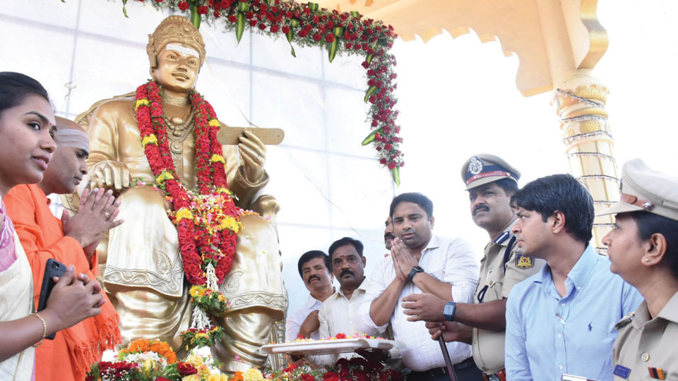 Floral tribute marks Basava Jayanthi celebrations