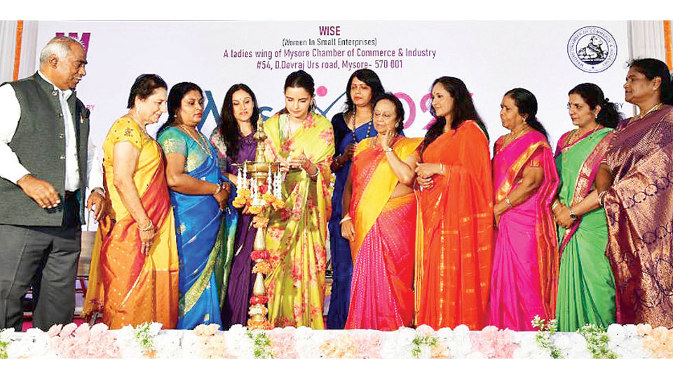 Trishikha Kumari calls upon women to become entrepreneurs