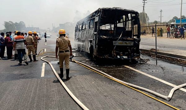 Miraculous escape for 30 passengers as bus catches fire on Expressway ...