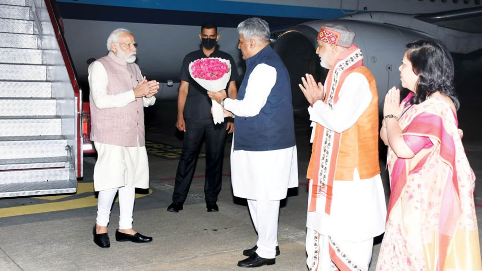 Amid tight and fool-proof security: PM lands in special flight at Mysuru Airport