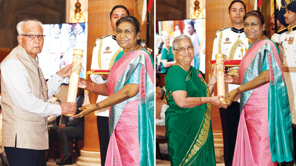 President presents Padma Bhushan to Dr. S.L. Bhyrappa and Sudha Murty