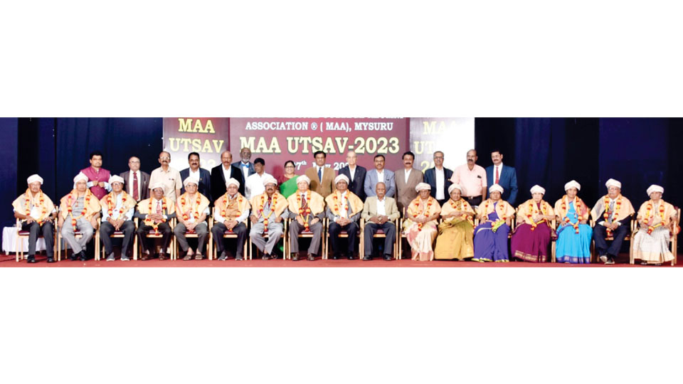 MMC&RI senior Alumni feted at MAA Utsav-2023