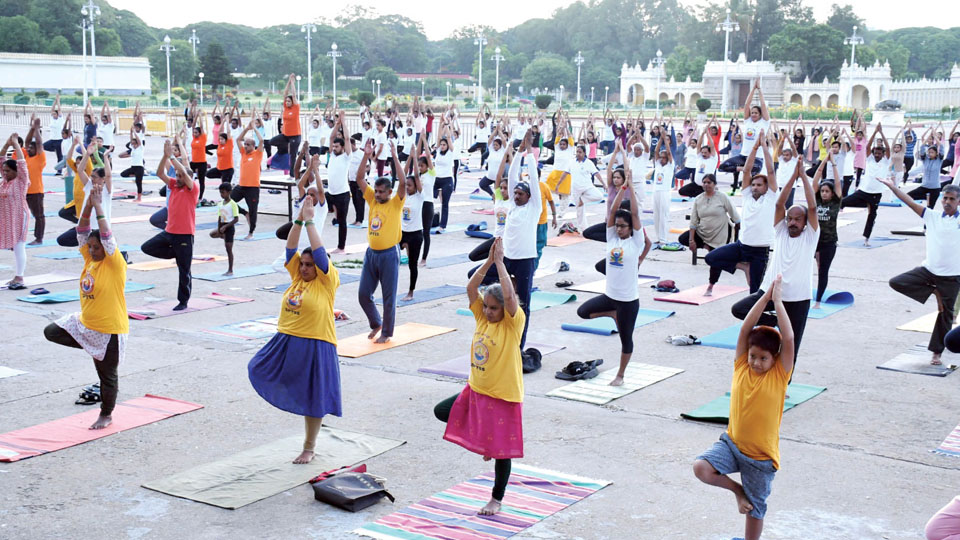 International Day of Yoga on June 21: Rehearsal held at Mysore Palace