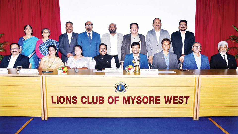 Installation Ceremony of Lions West